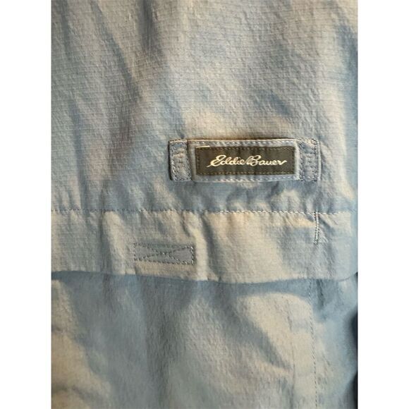 Eddie Bauer Men's Light Blue Long-Sleeve Button-Up Shirt Tall Large - Picture 4 of 11